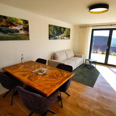 Апарт-отель Annies Bergwelt Haus Waldherz 4*