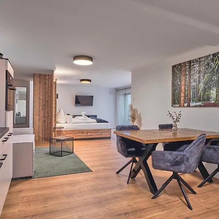 Annies Bergwelt Haus Waldherz Апарт-отель Боденмайс